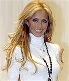sunt noua pe-a ici ....... :d poze anahi