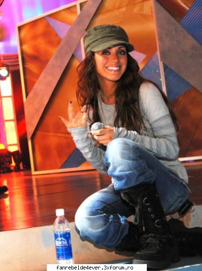 :limba: poze anahi