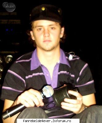 Poze cu Christopher! - sper k nu e cu suparare k pun poze??????sau e?? - Poze Rbd/Rebelde
