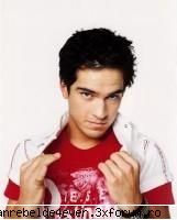 Rbd-Erreway acelasi succes acelasi scenariu - scenariul e absolut identic ;) da nu - Rbd vs. Erraway