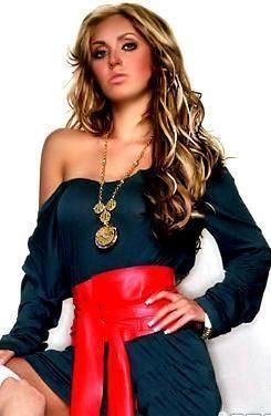 cele mai sexy poze a lui Anahi - Petronelly - Poze