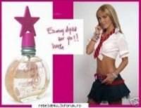 .... :nono: atata.... la magazinul lui anahi...